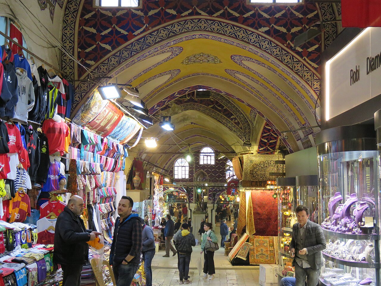 Kapalıçarşı iç sokakları